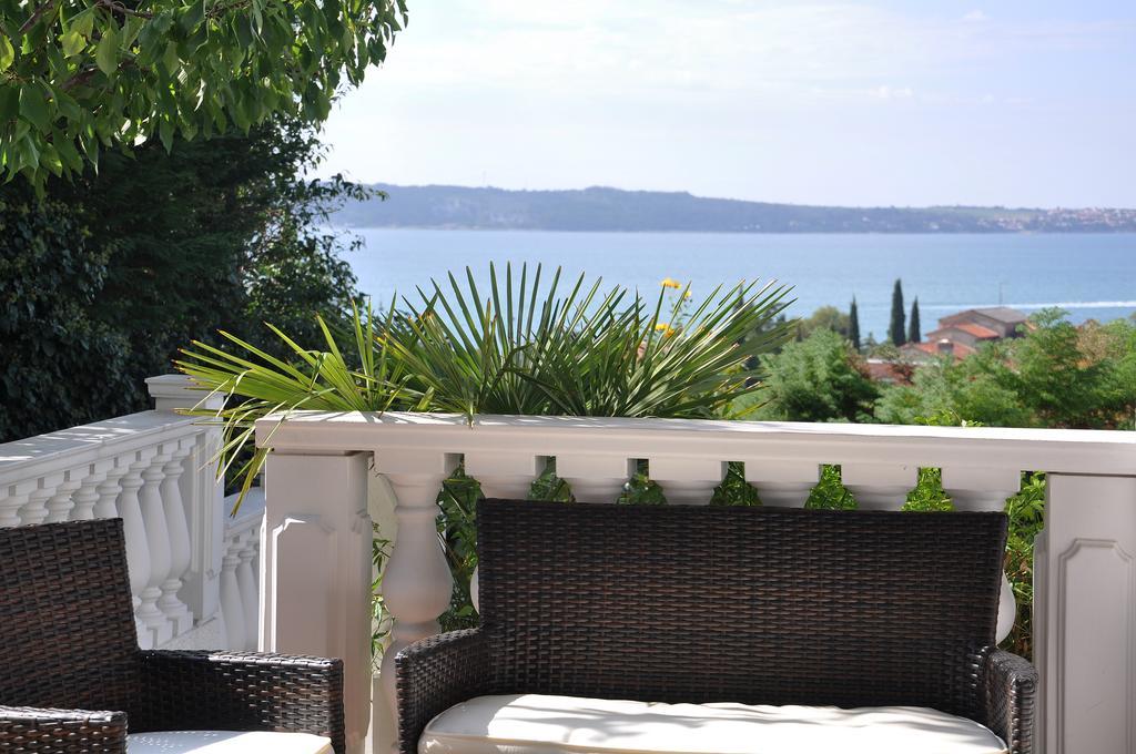 Apartments Ananina Portoroz Exterior photo